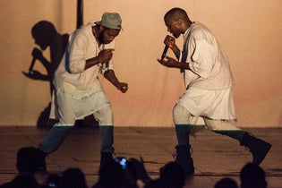  Kanye West Brings Out Kid Cudi at 808's & Heatbreak Show (Video)